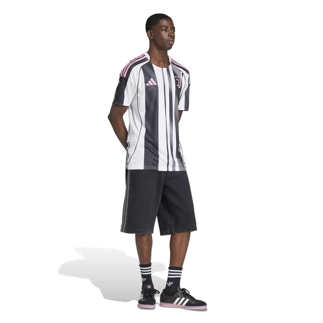 JJ4320_5_APPAREL_On Model_Walking View_white